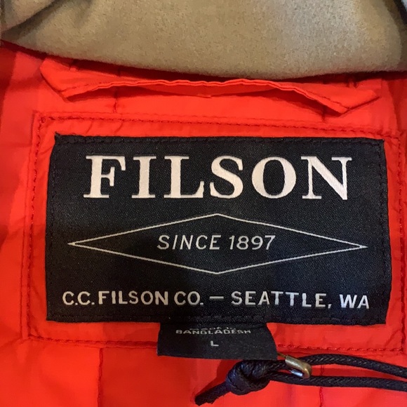 C.C. Filson Ultralight Vest, NEW, Outerwear, Pheasant Red - Picture 3 of 7